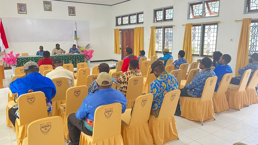 (Pemkab Deiyai Matangkan Persiapan Sambut Kunjungan Gubernur Papua Tengah)
