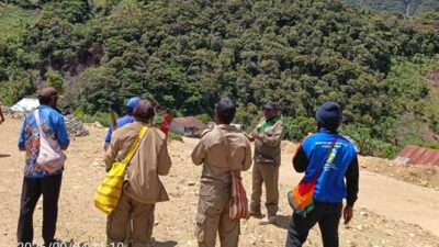 (Satpol PP Dogiyai Pastikan SMP YPPK Mapia Siap Sambut Gubernur Papua Tengah)