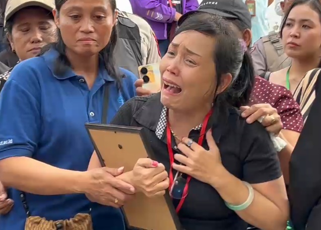 (Ibu korban CKC)